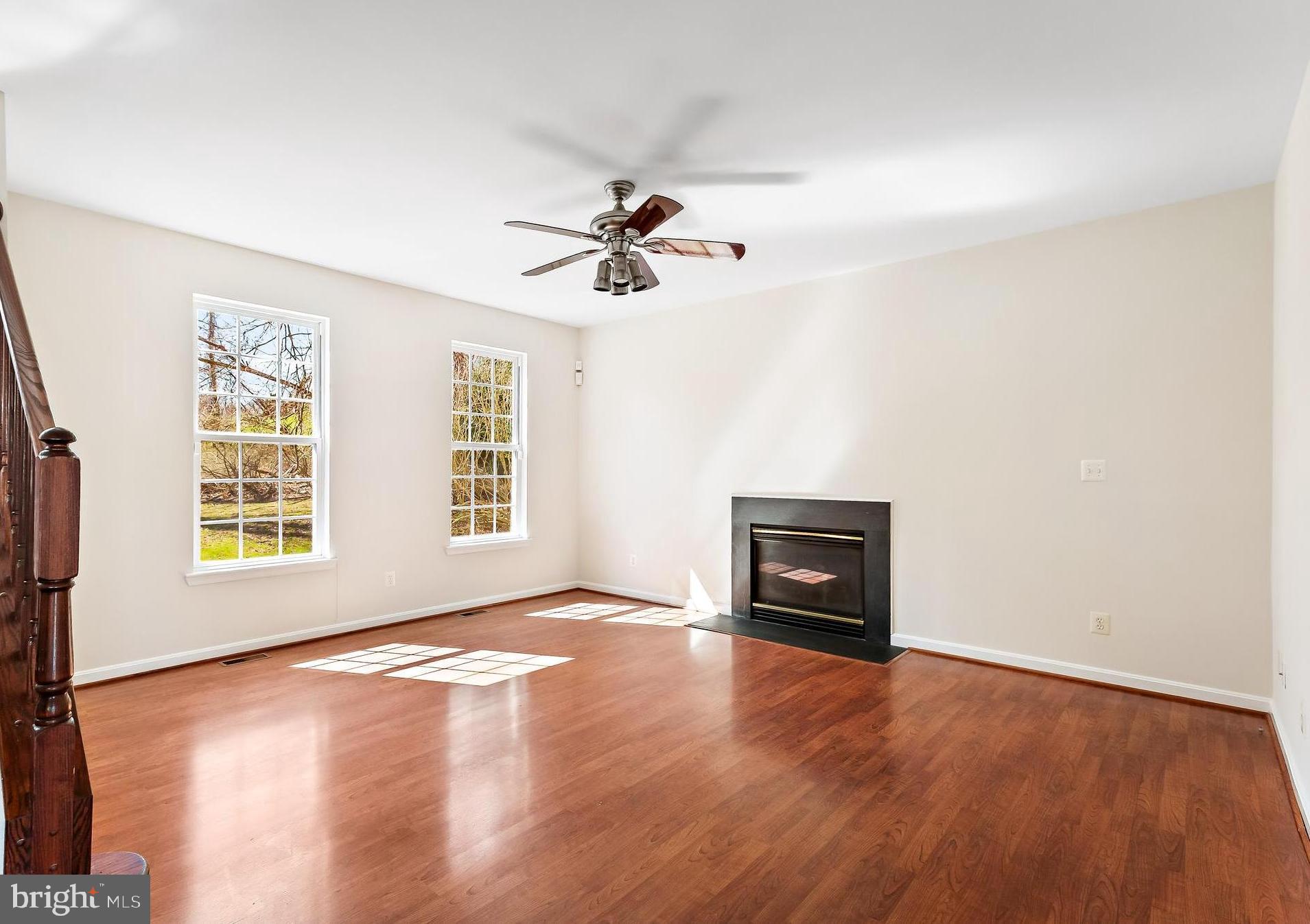 136 Summer Woods Way