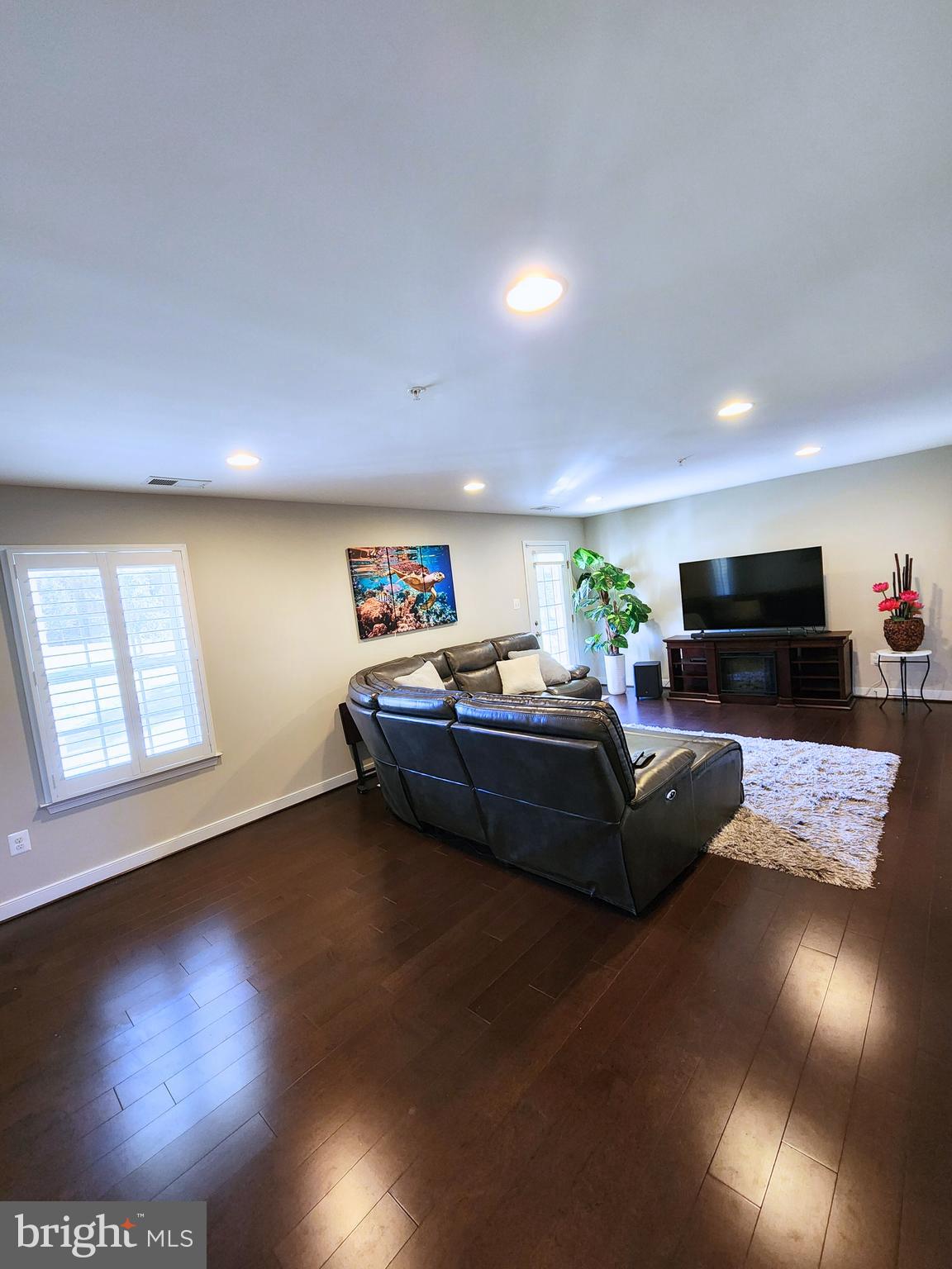 14017 Fox Hill Rd