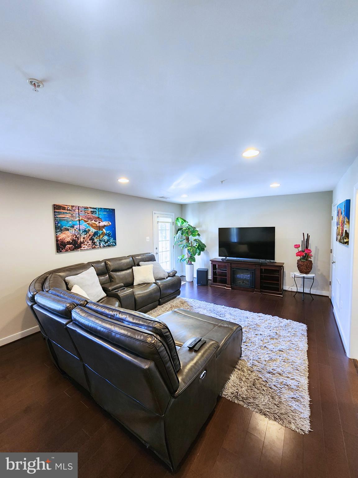 14017 Fox Hill Rd