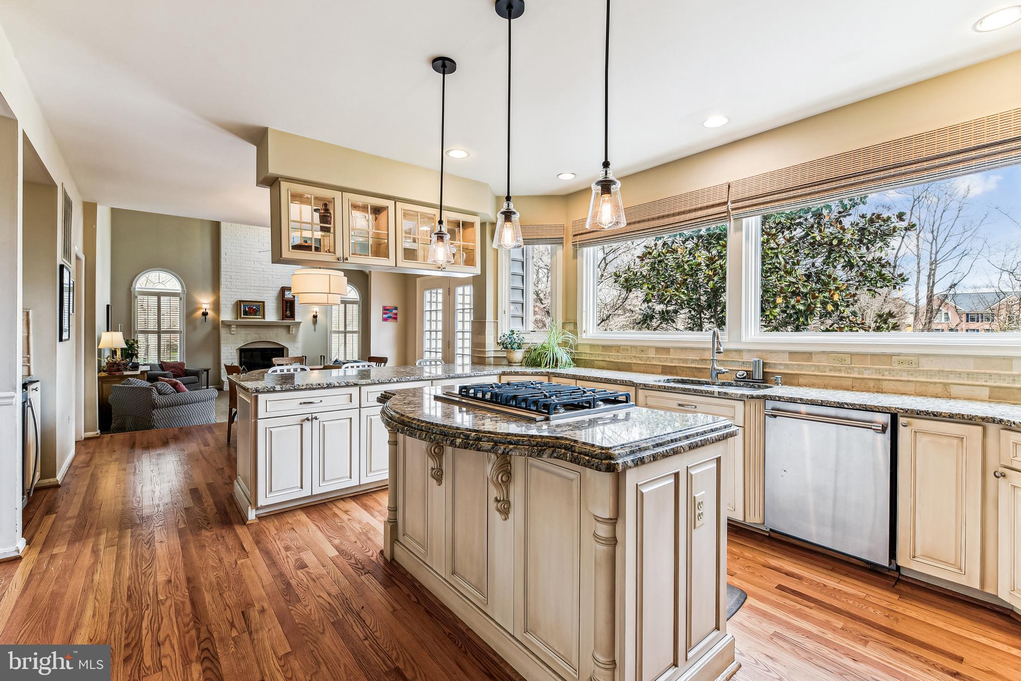 1139 Fairbanks Dr