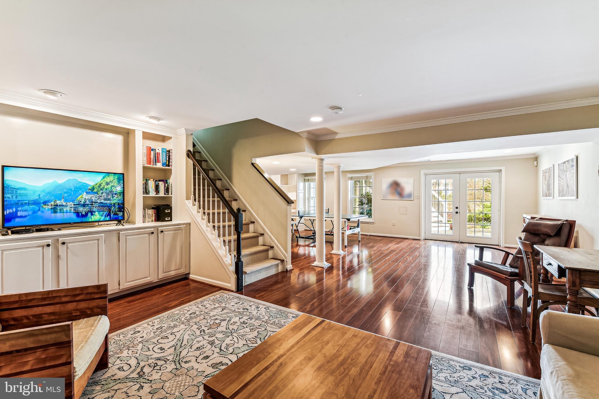 1139 Fairbanks Dr