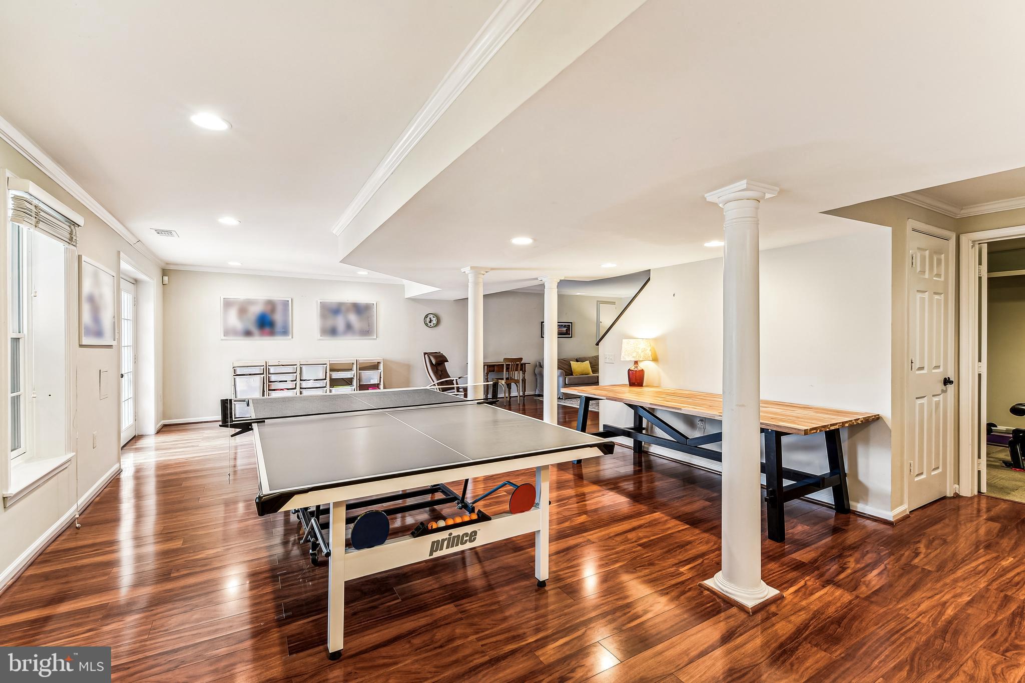 1139 Fairbanks Dr