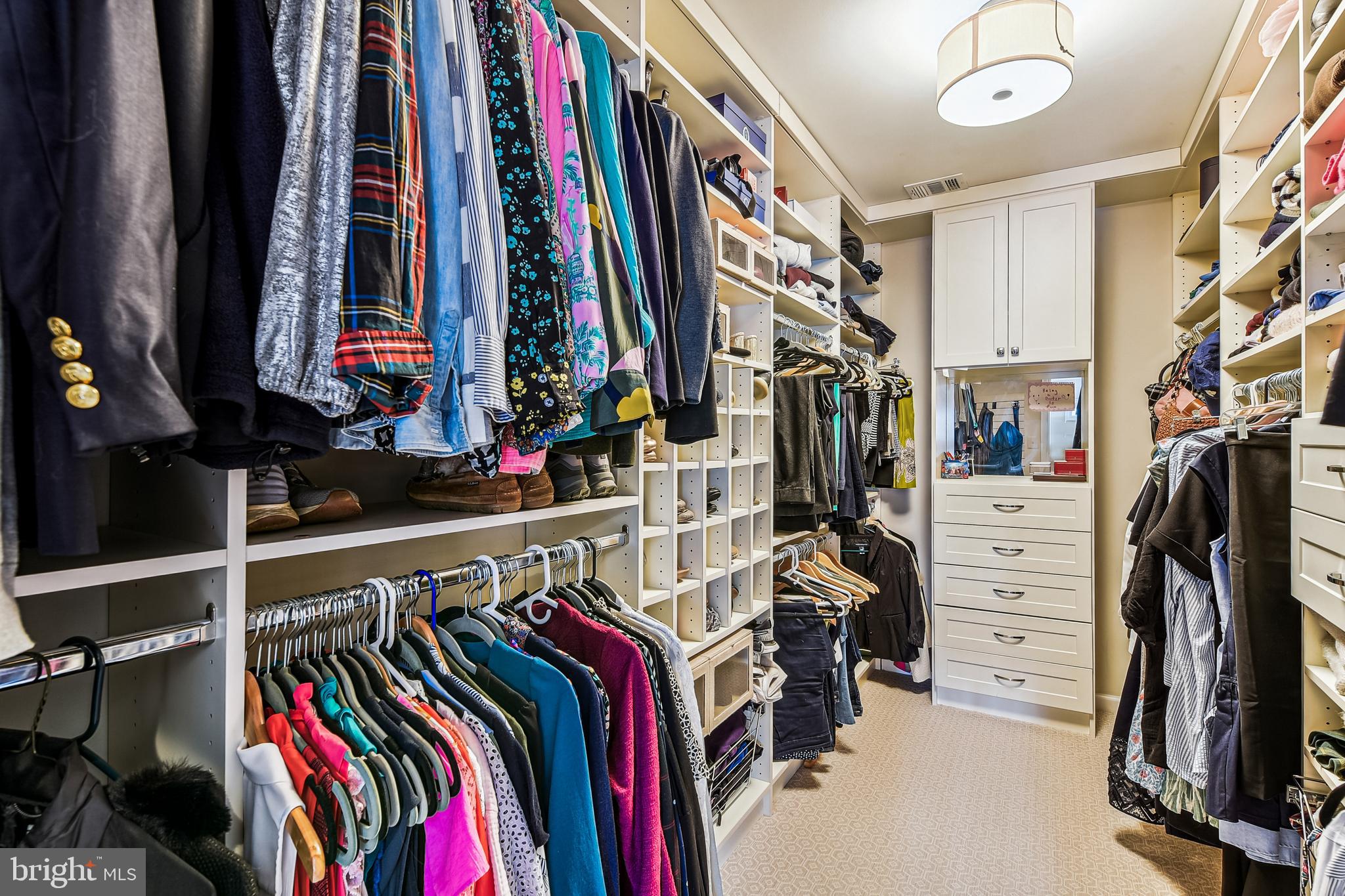 1139 Fairbanks Dr