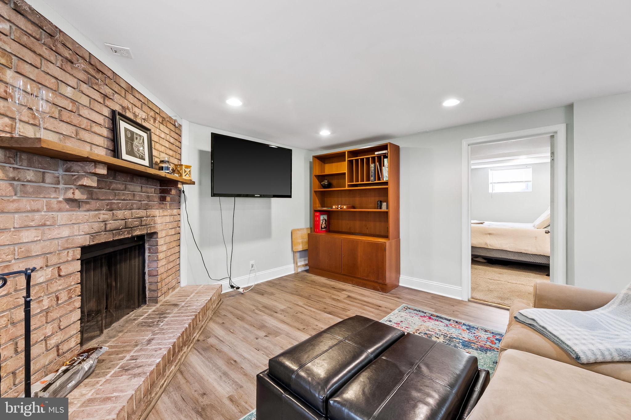 1001 Overbrook Rd