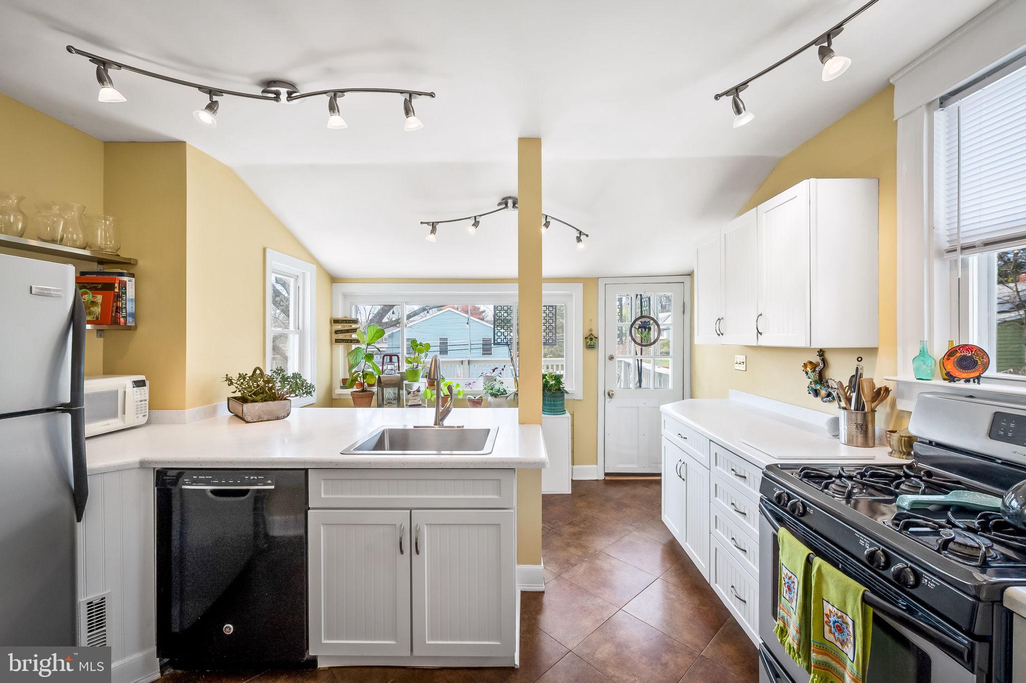 1001 Overbrook Rd