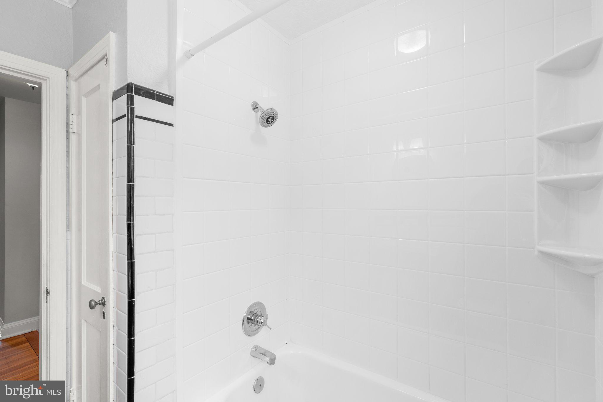 82 Murdock Rd