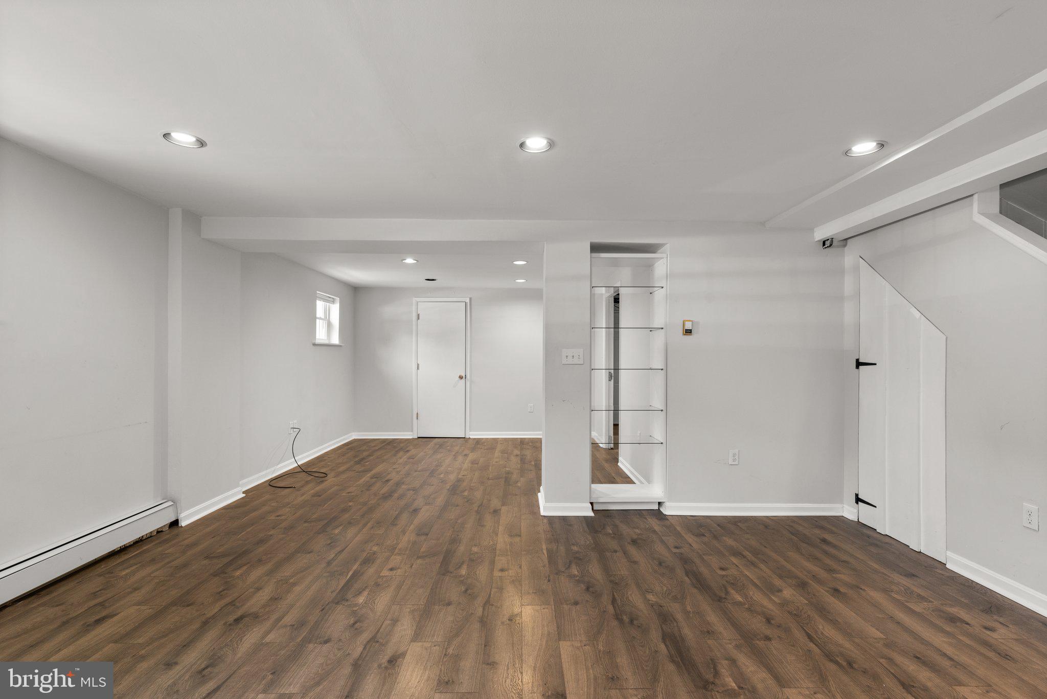 82 Murdock Rd