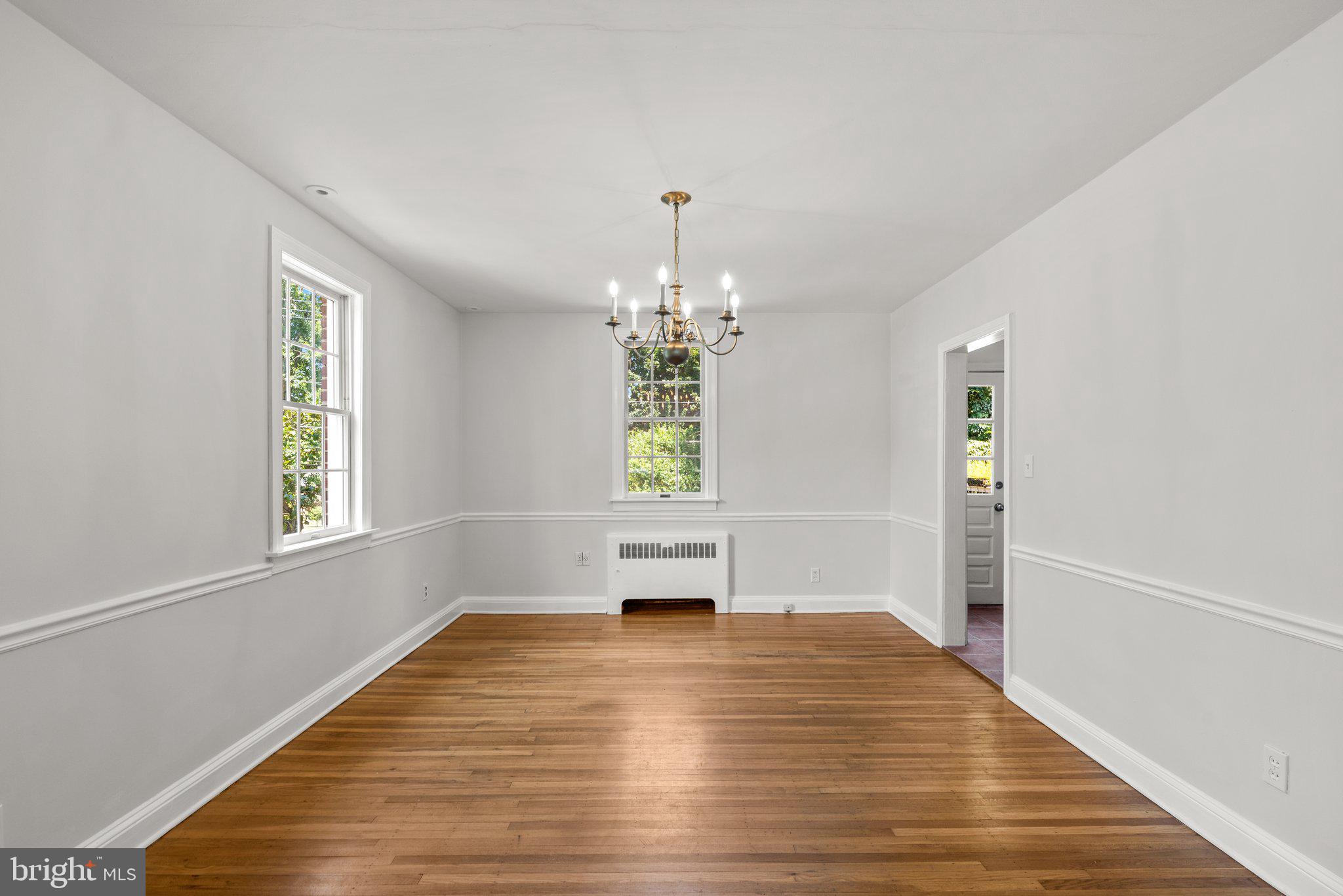82 Murdock Rd