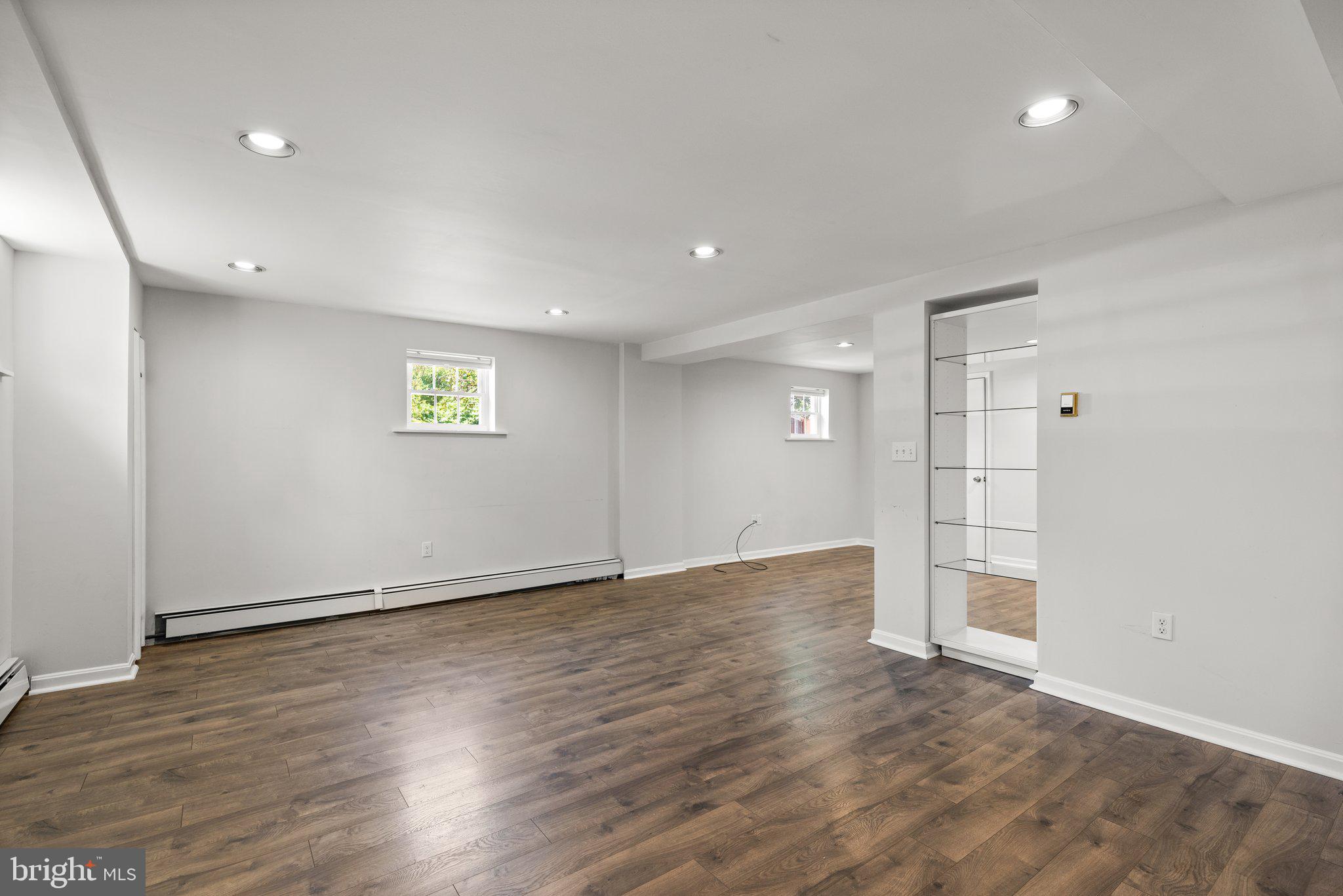 82 Murdock Rd