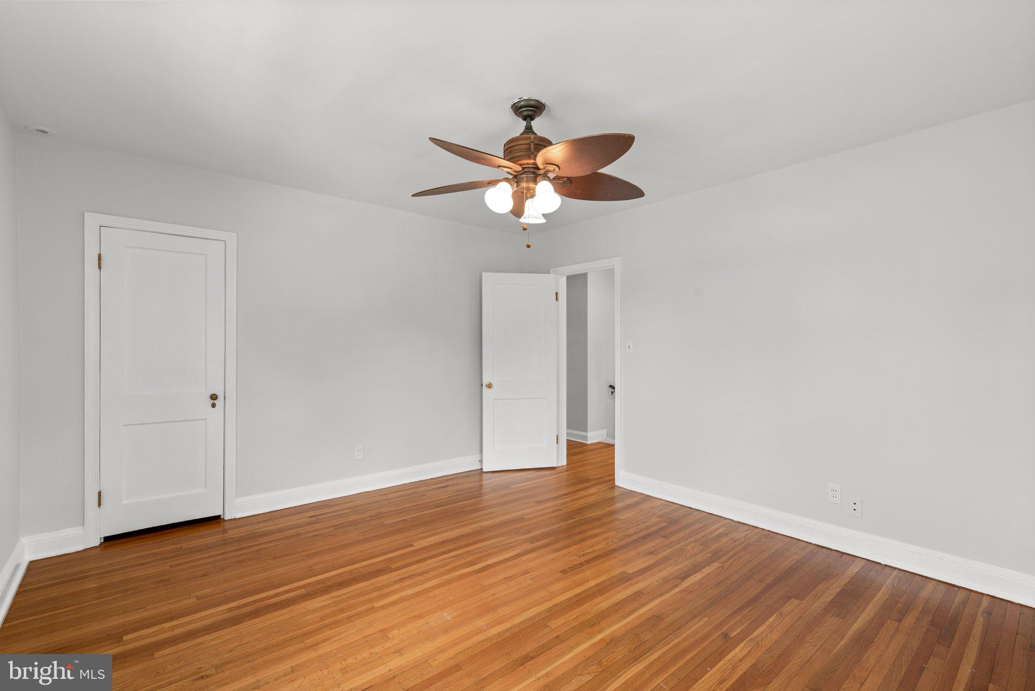 82 Murdock Rd