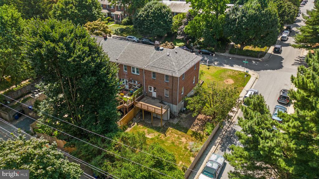 82 Murdock Rd