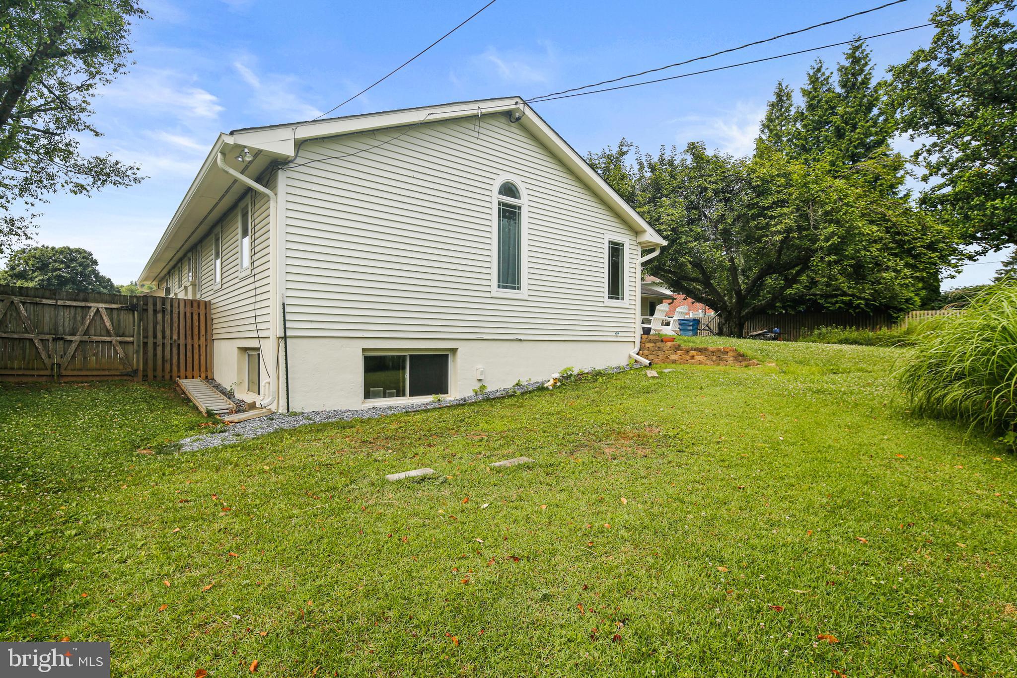 3418 Birch Hollow Rd