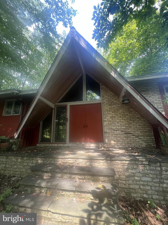 820 Stags Head Rd