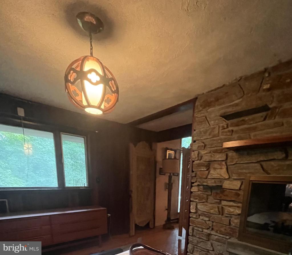 820 Stags Head Rd