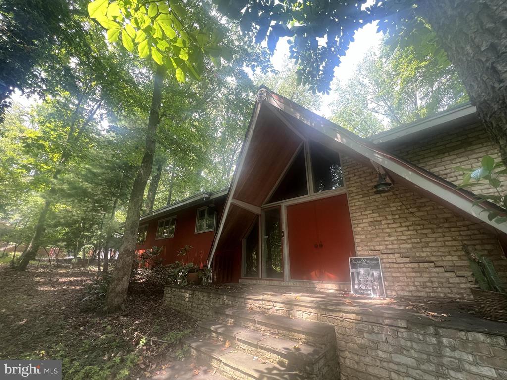 820 Stags Head Rd