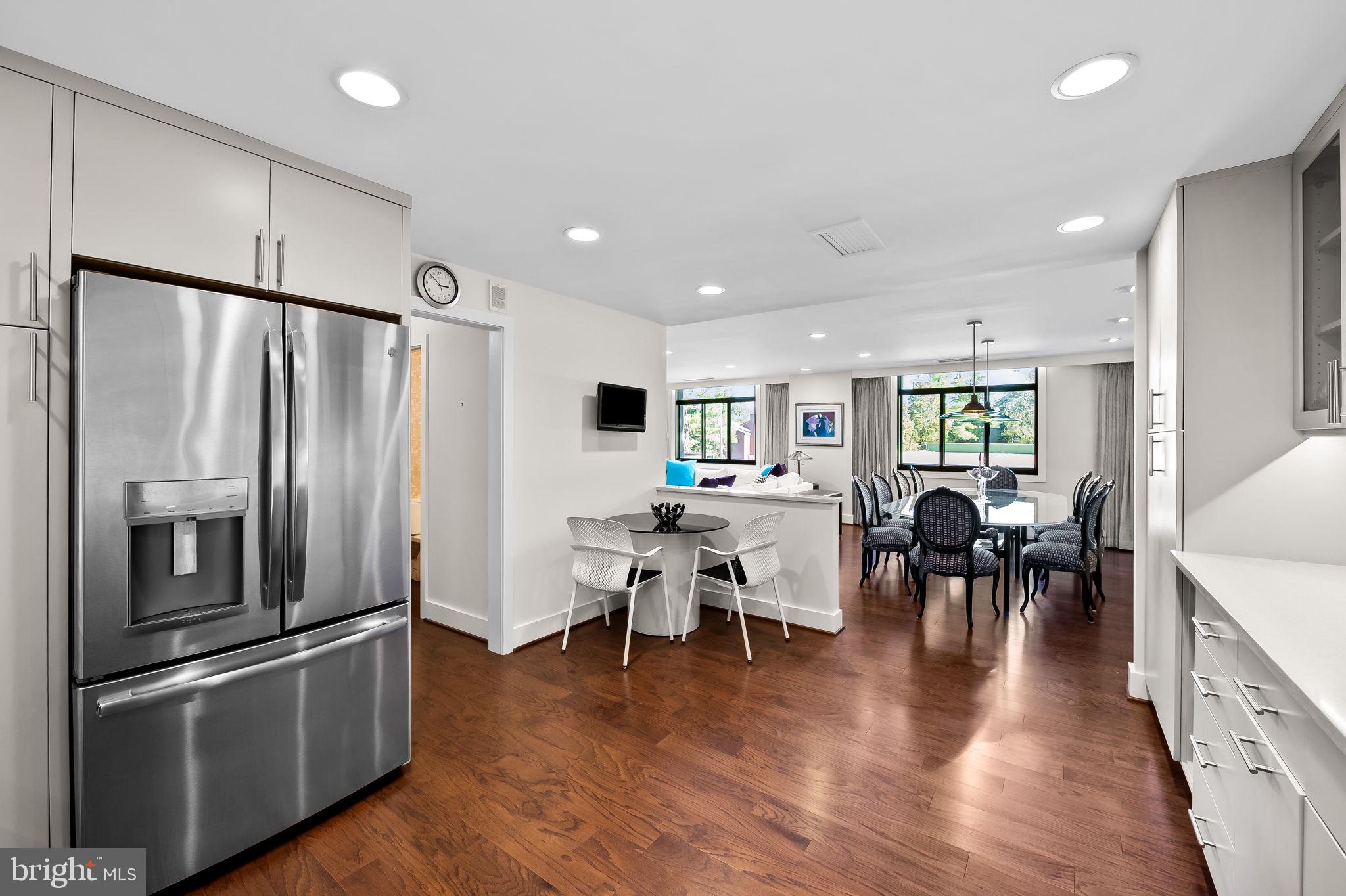 1 Slade Ave #204