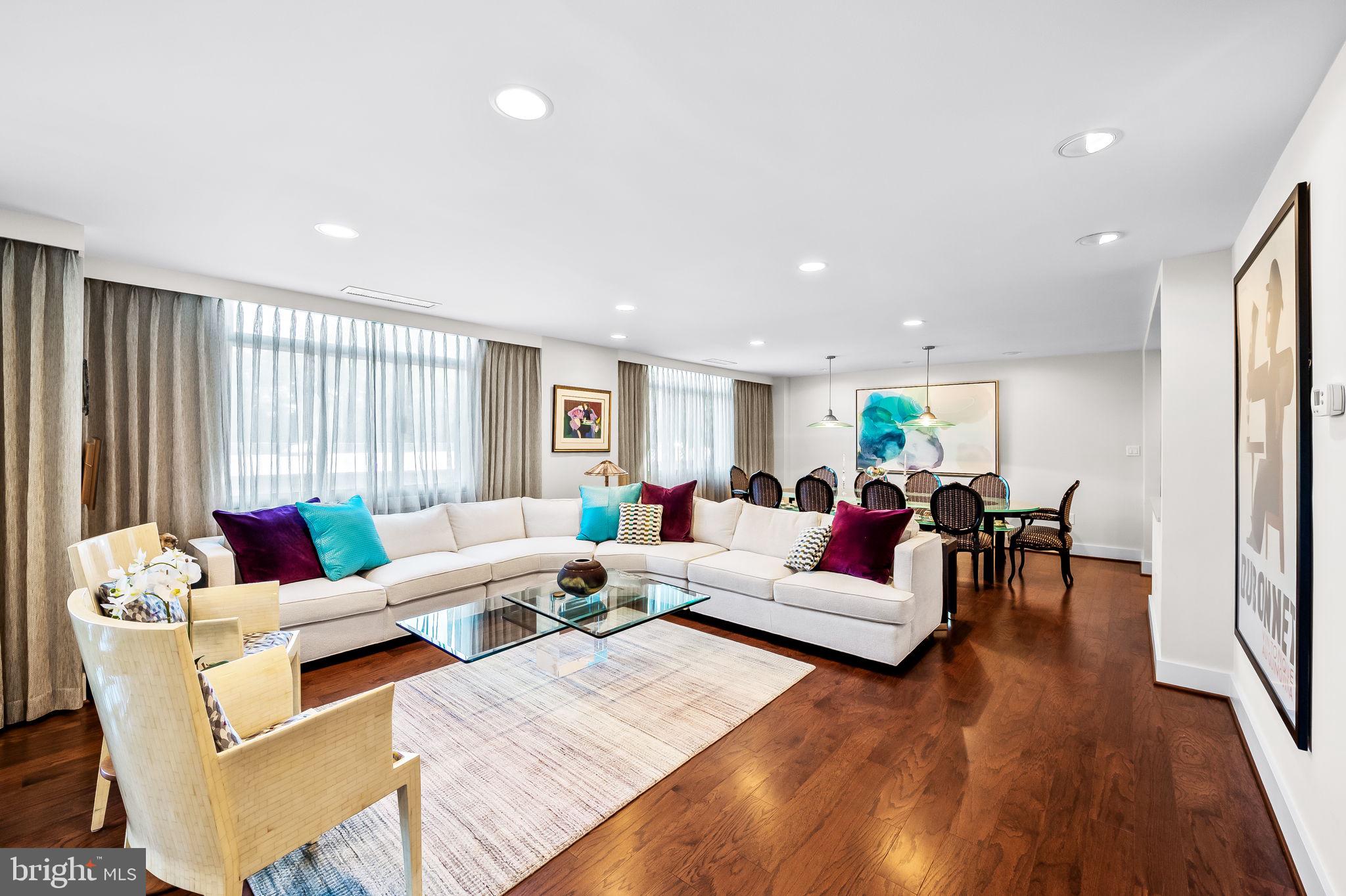 1 Slade Ave #204