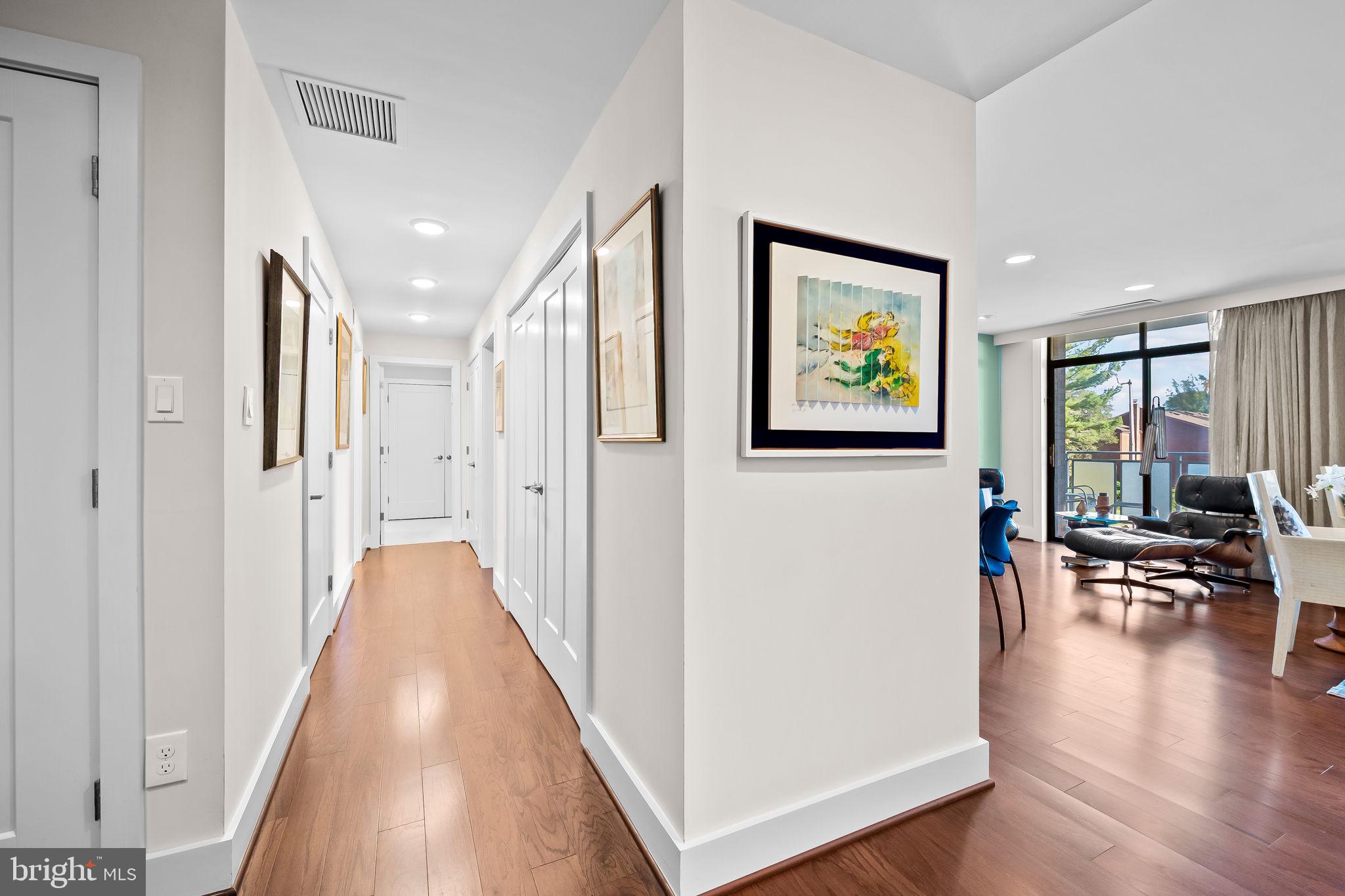 1 Slade Ave #204