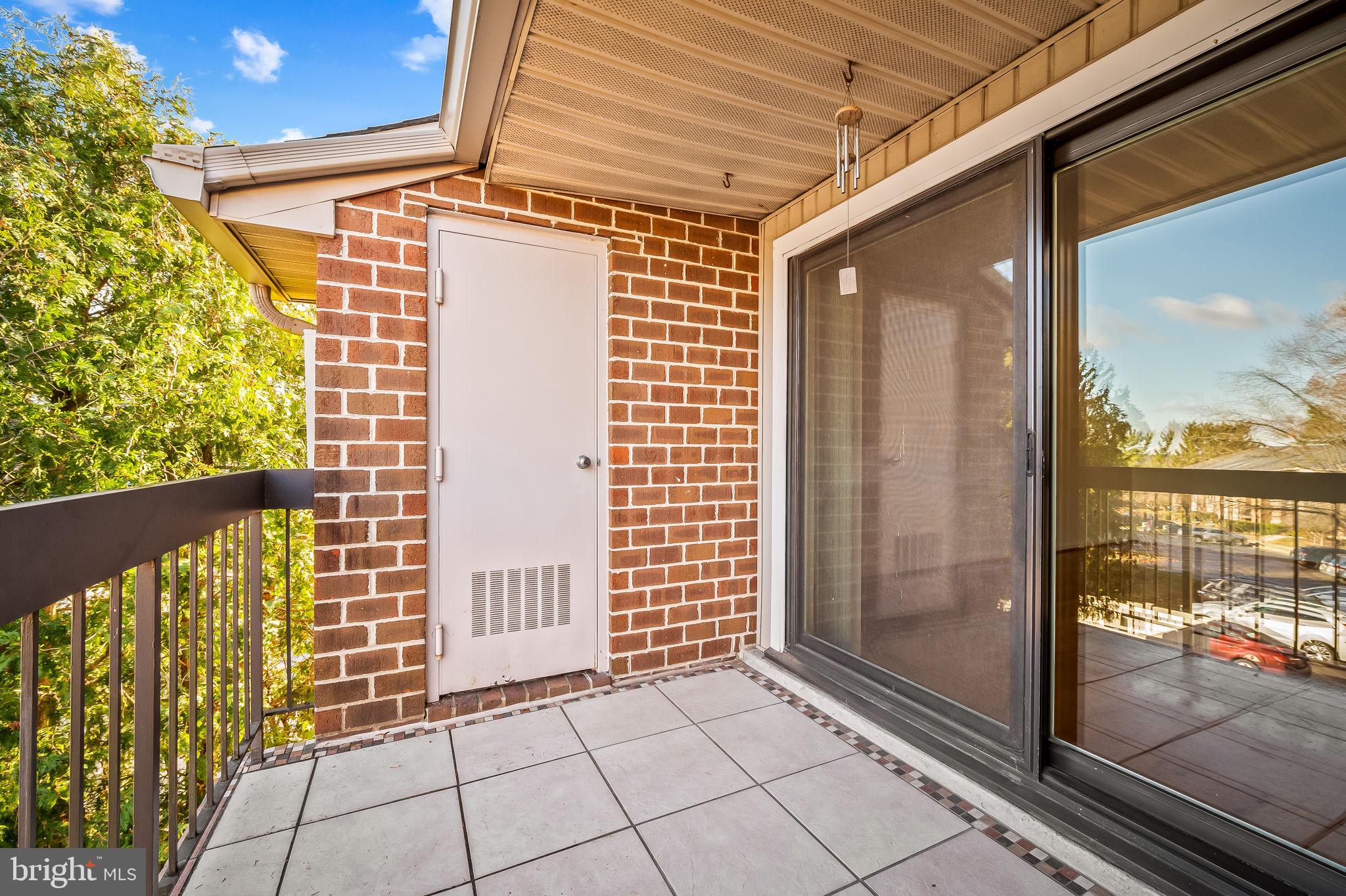 12 Mullingar Ct #301