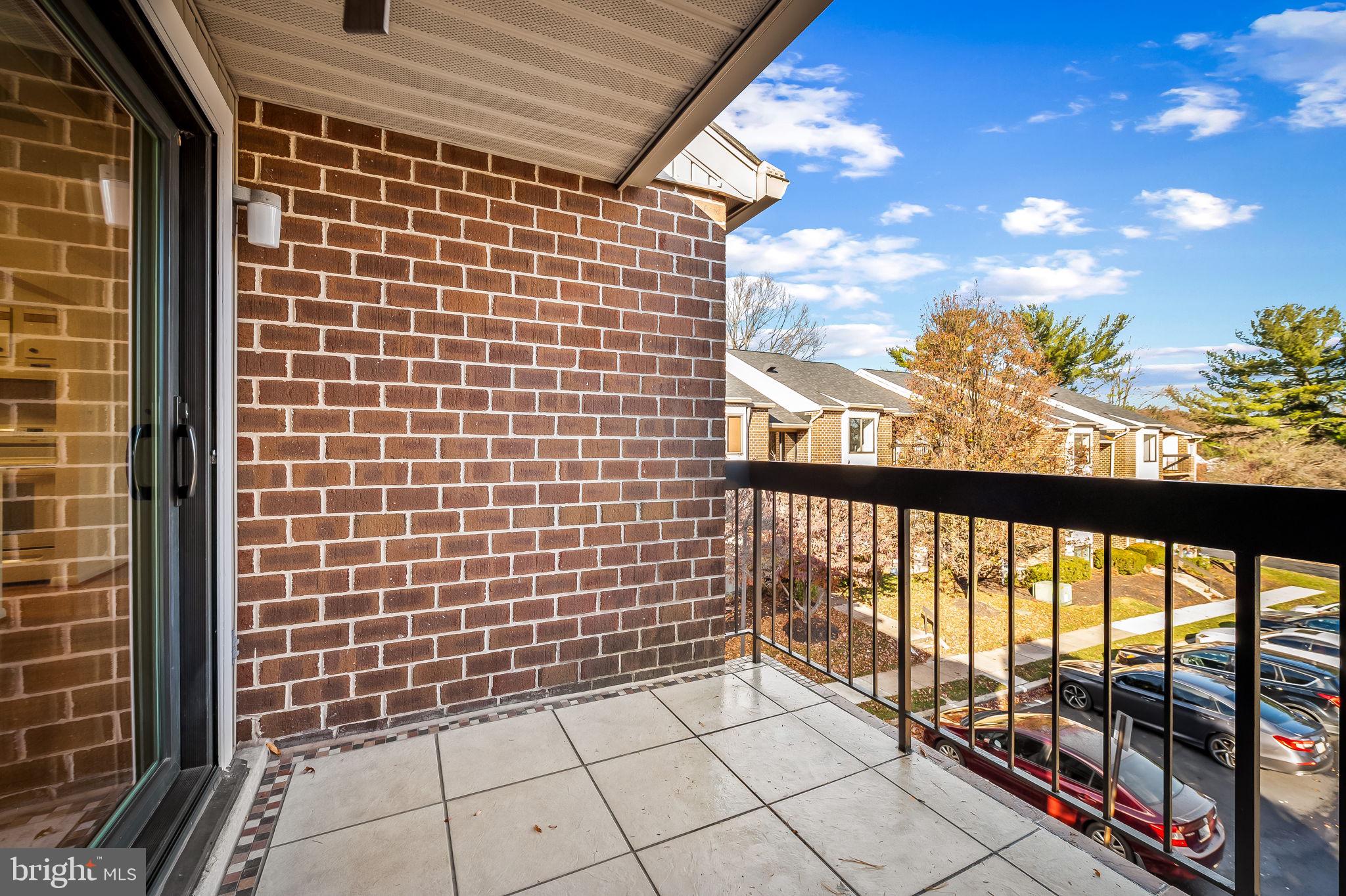 12 Mullingar Ct #301