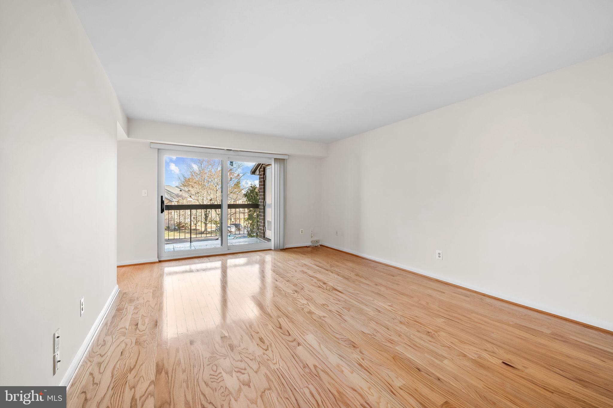 12 Mullingar Ct #301