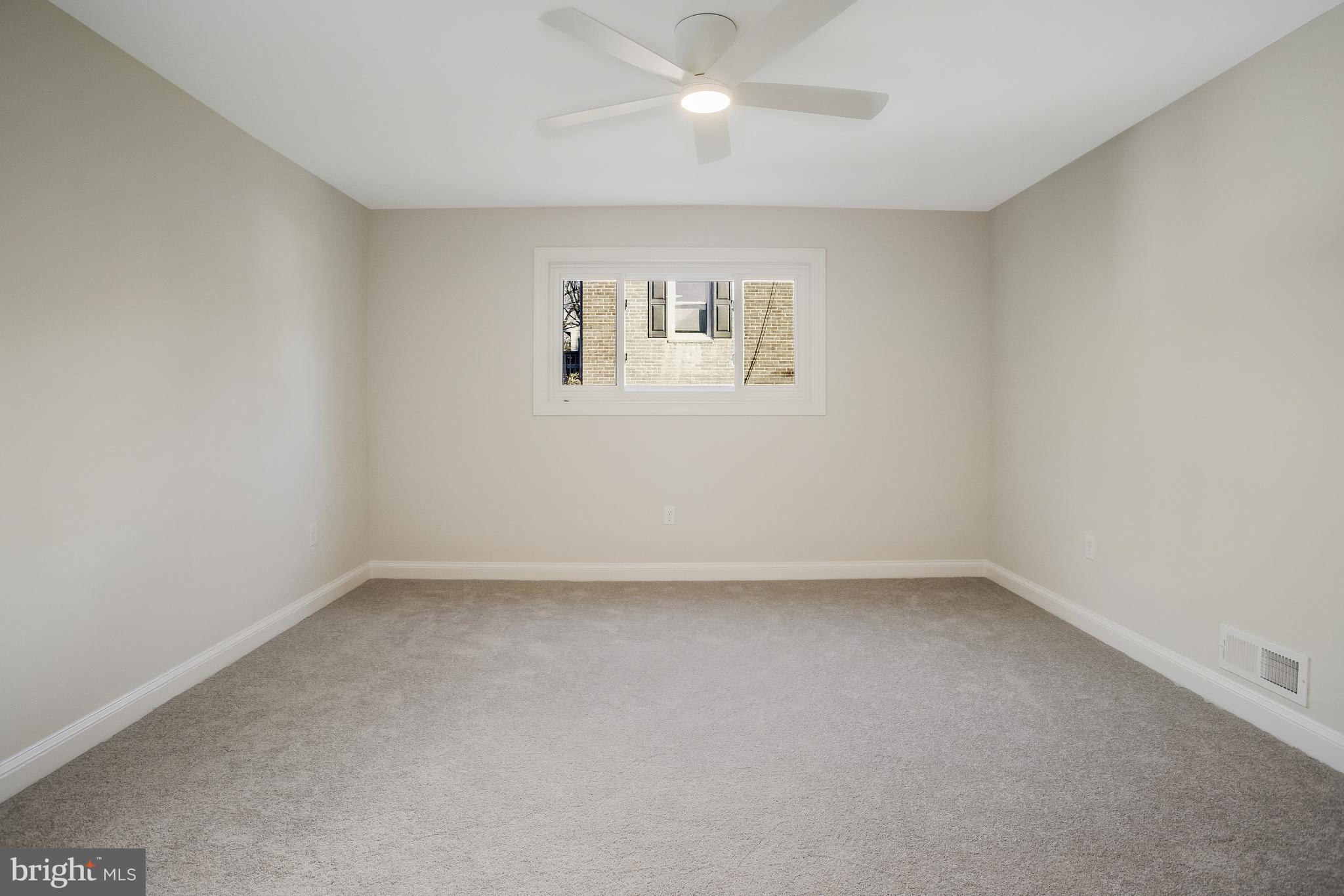 701 Fairway Dr