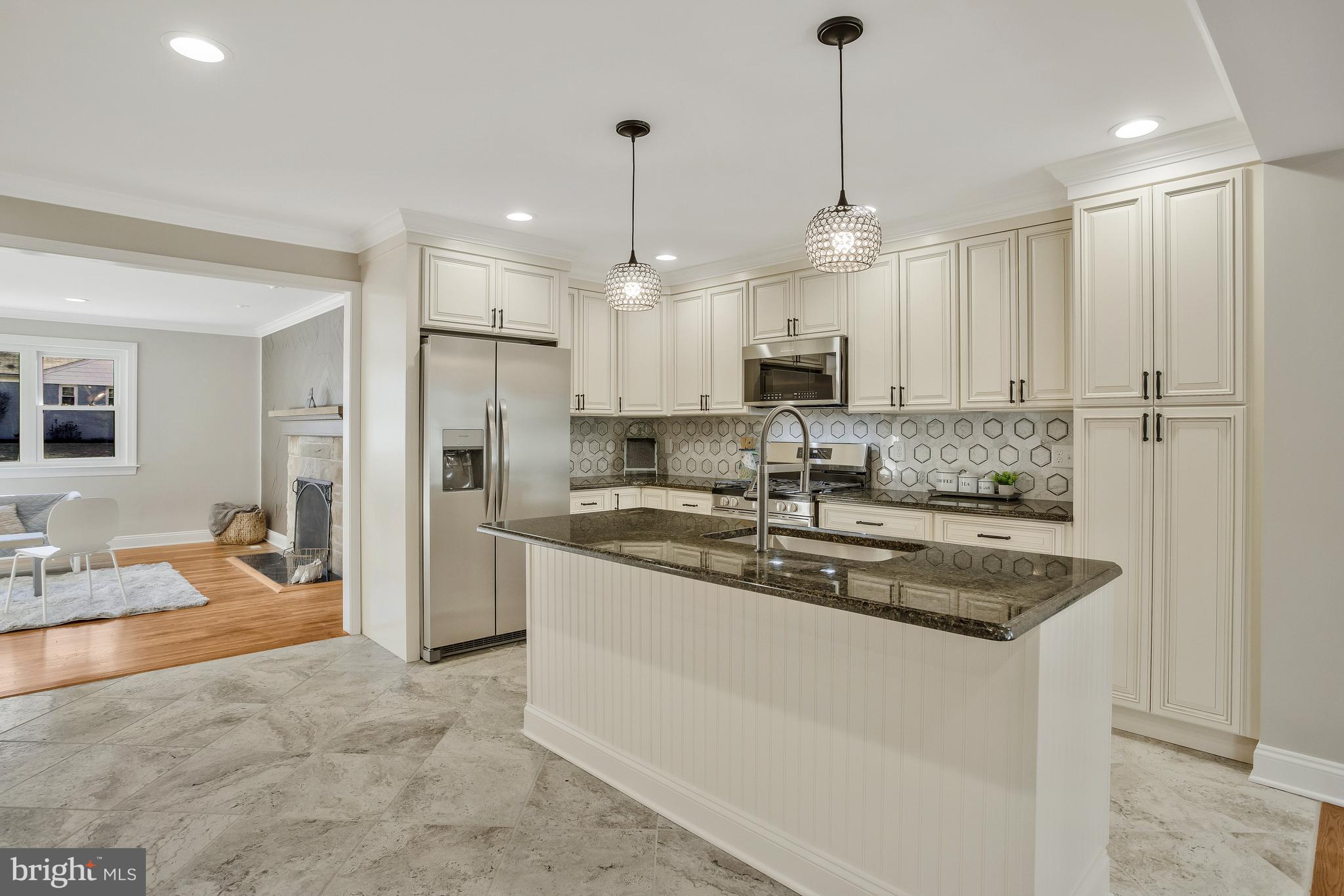 701 Fairway Dr