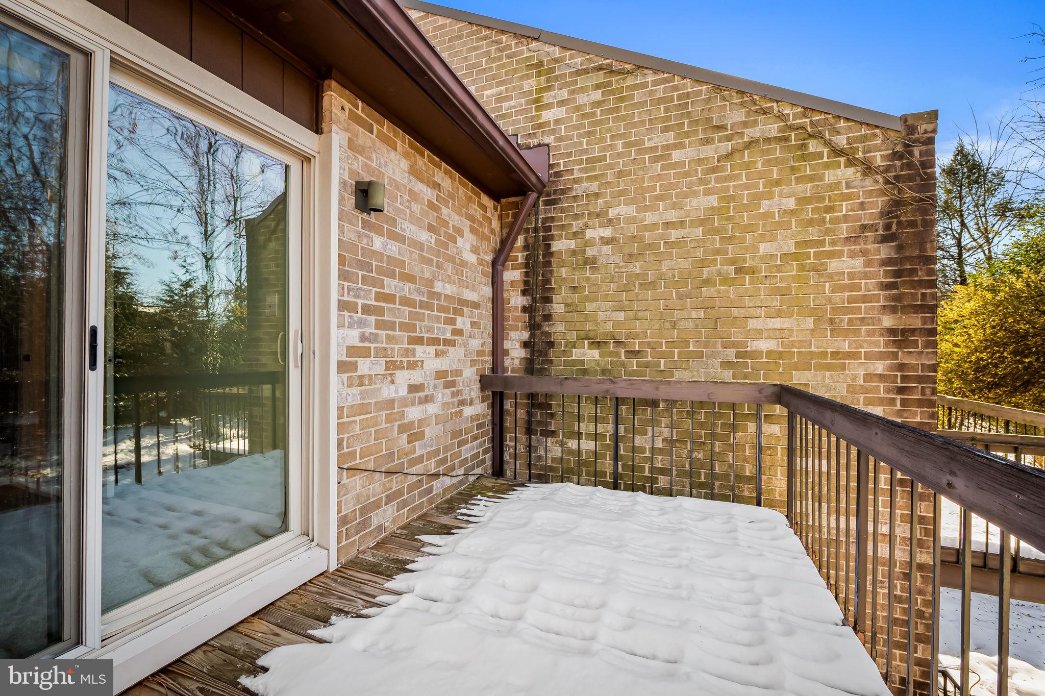 7 Penny Ln #7