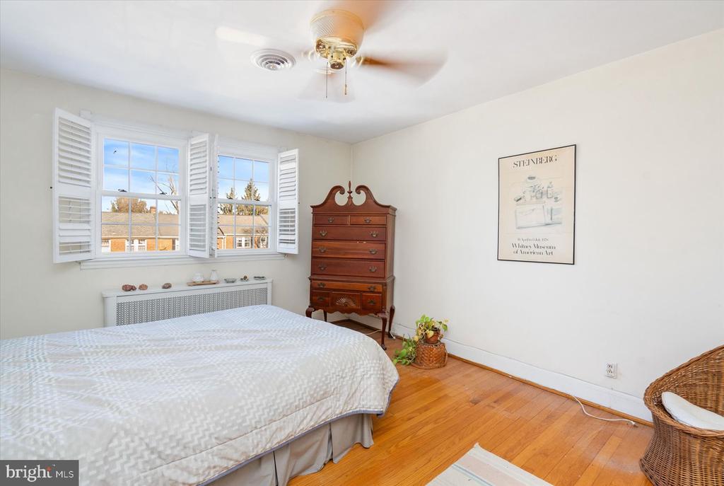 93 Murdock Rd