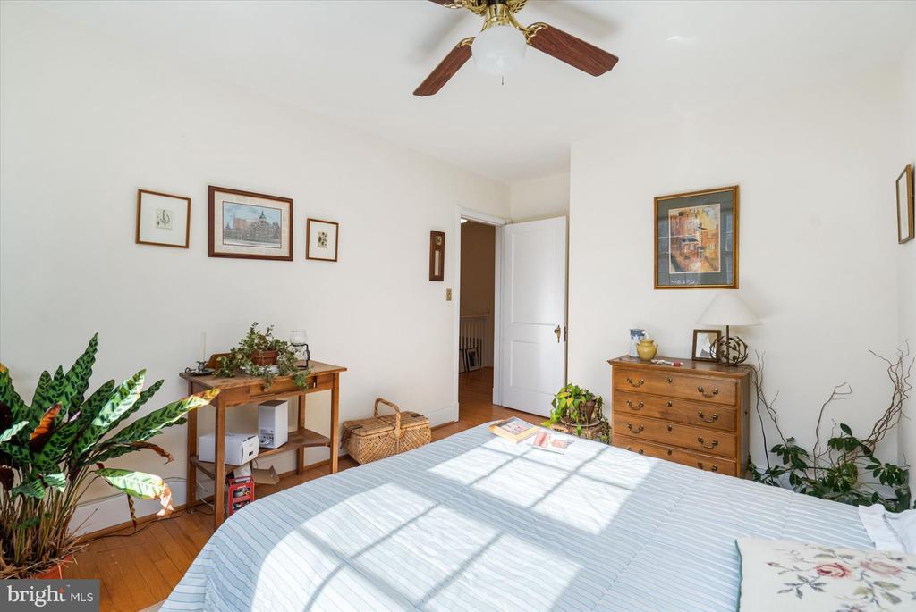 93 Murdock Rd
