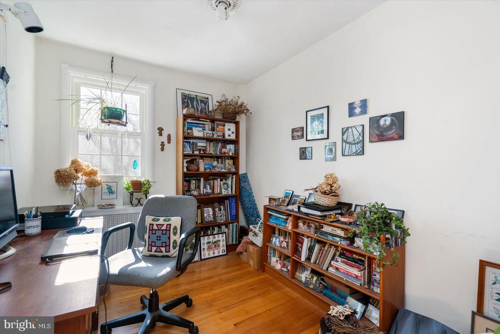 93 Murdock Rd