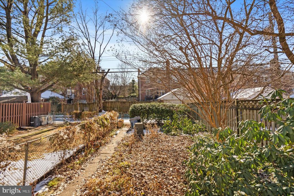 93 Murdock Rd