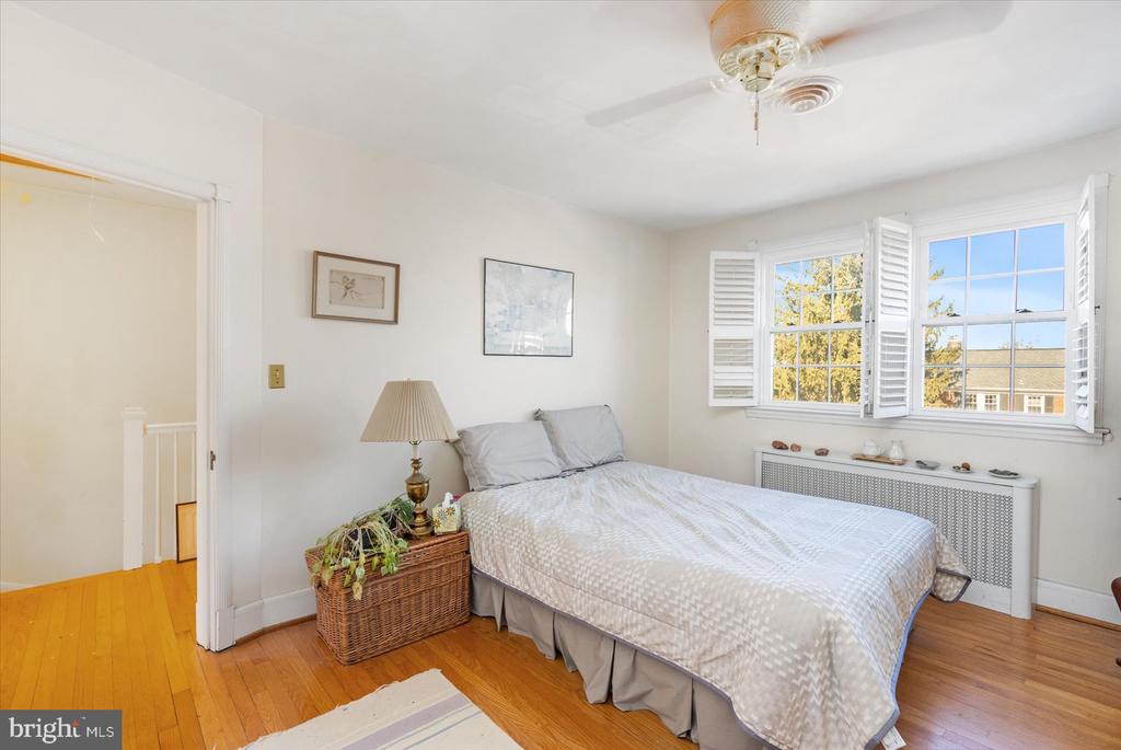 93 Murdock Rd