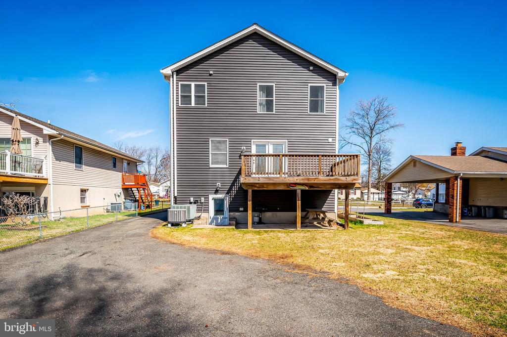 7321 Chesapeake Rd