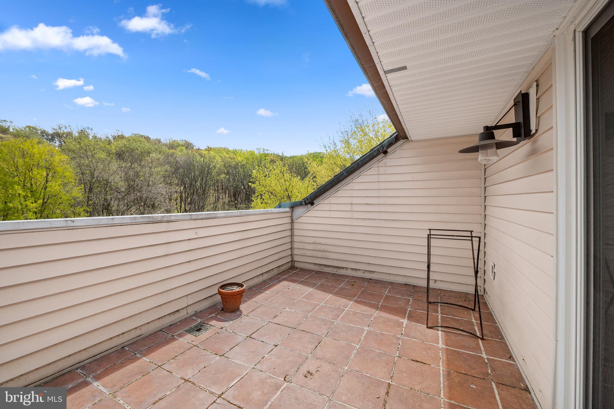 2331 Old Court #506