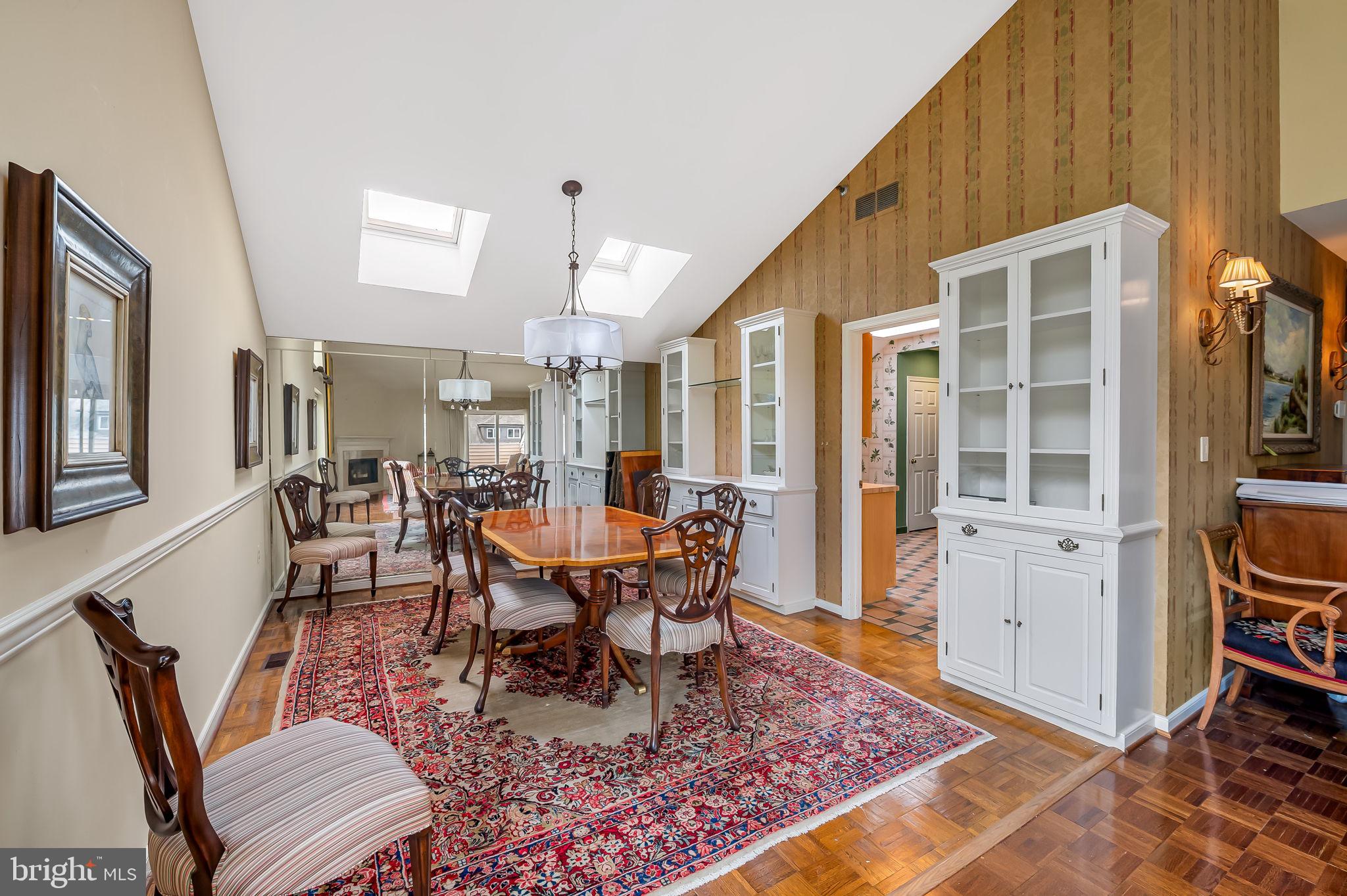 2331 Old Court #506