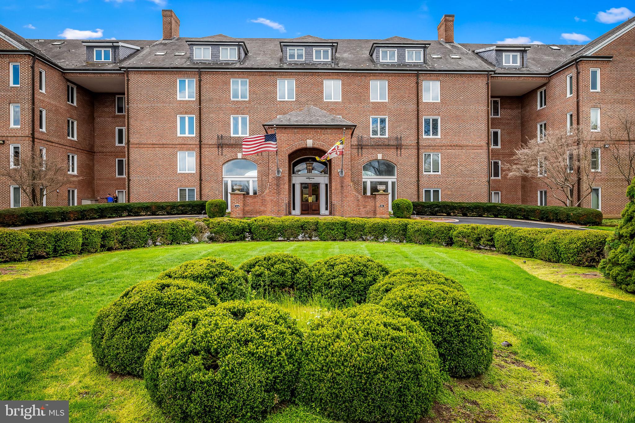 2331 Old Court #506