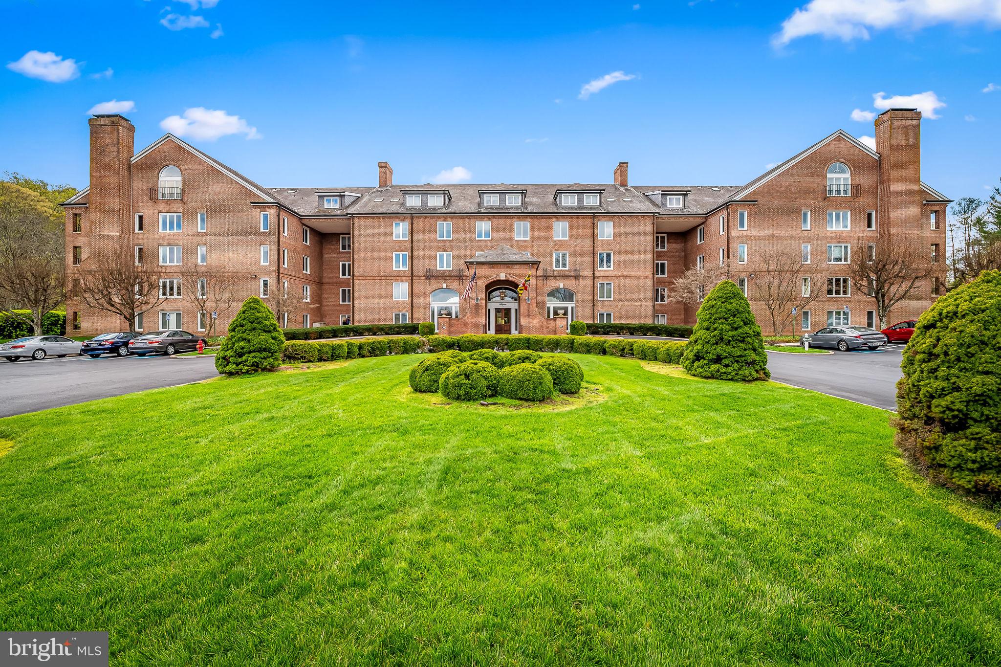 2331 Old Court #506