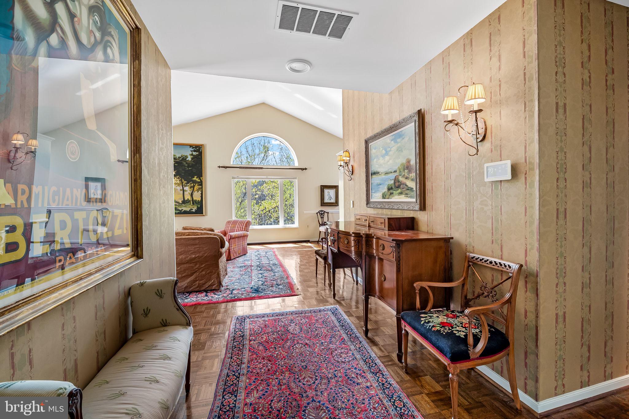 2331 Old Court #506