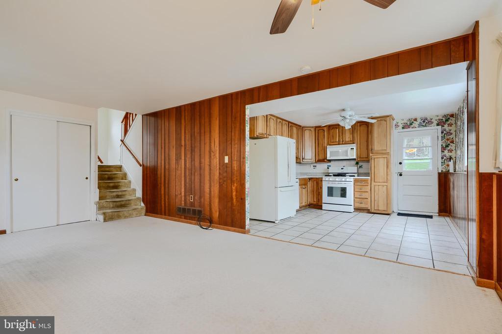 1005 Kenilworth Dr