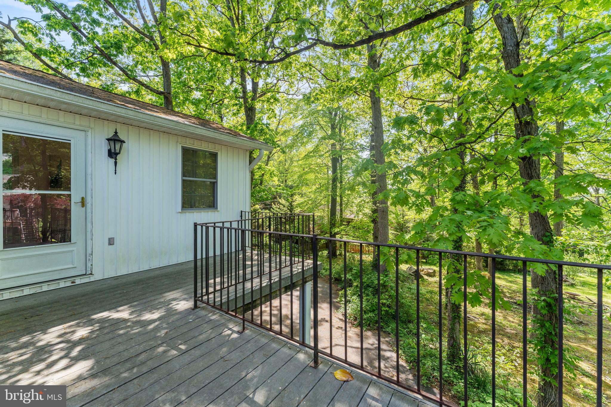 410 Seminole Ave
