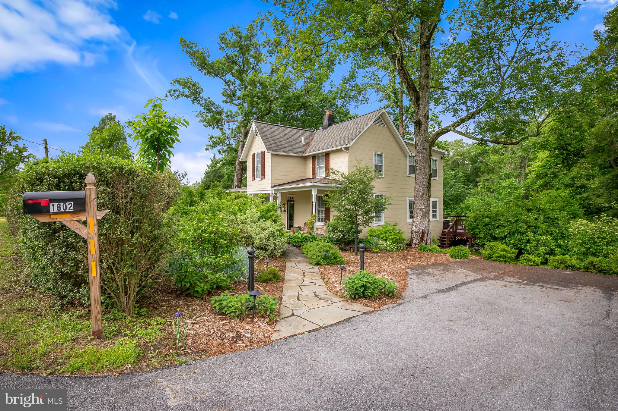 1602 S Rolling Rd