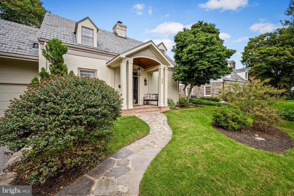 608 WORCESTER ROAD