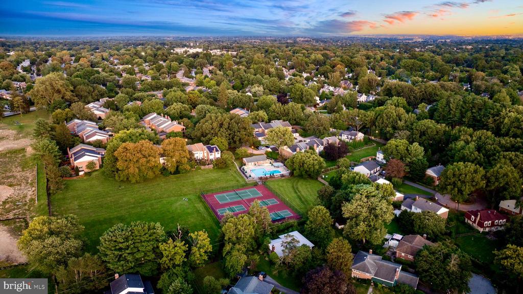 1 KENGATE COURT