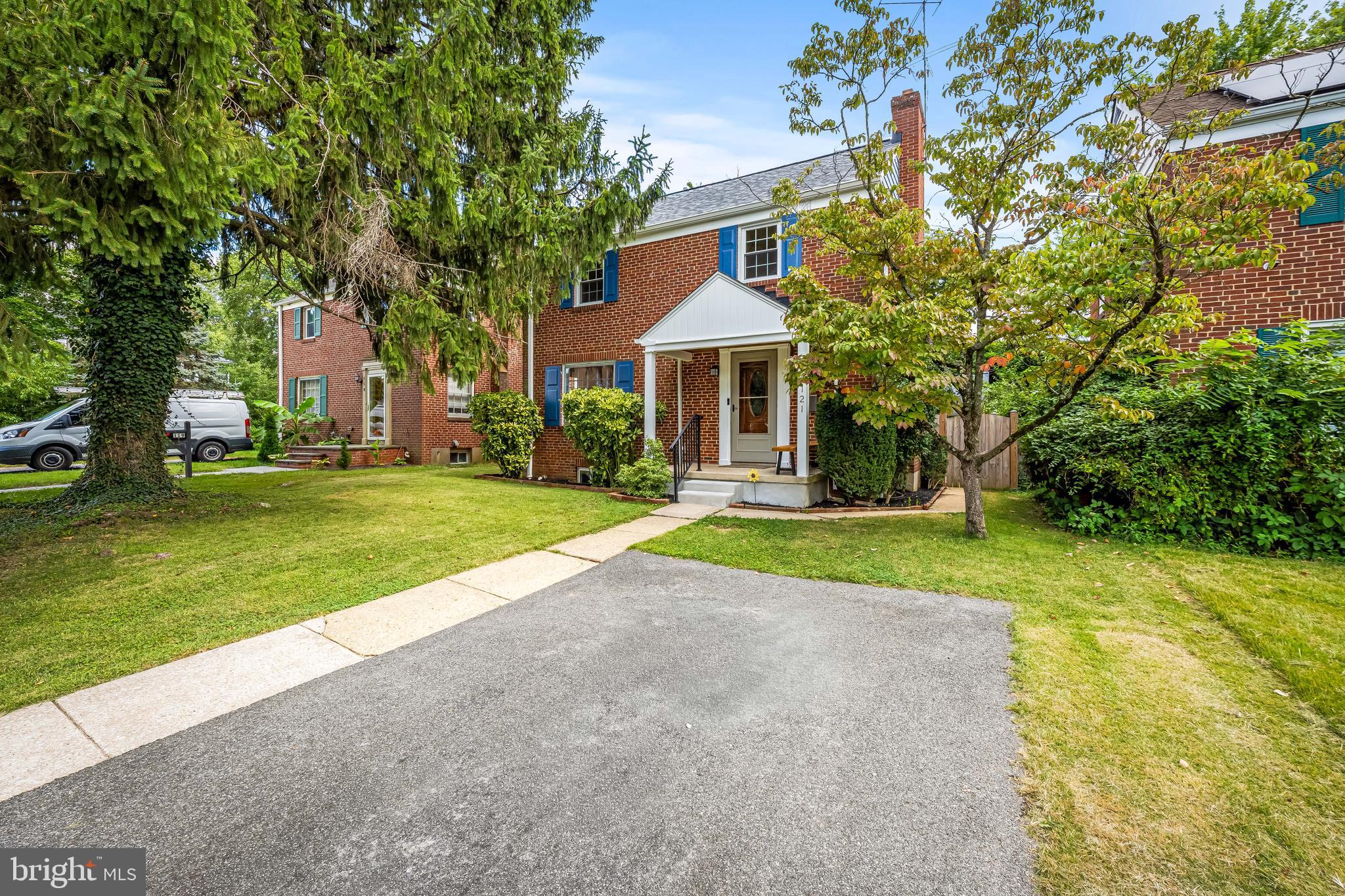 121 BRIGHTSIDE AVENUE