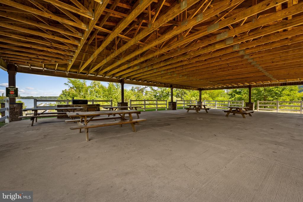 3044 SHAWS ROAD