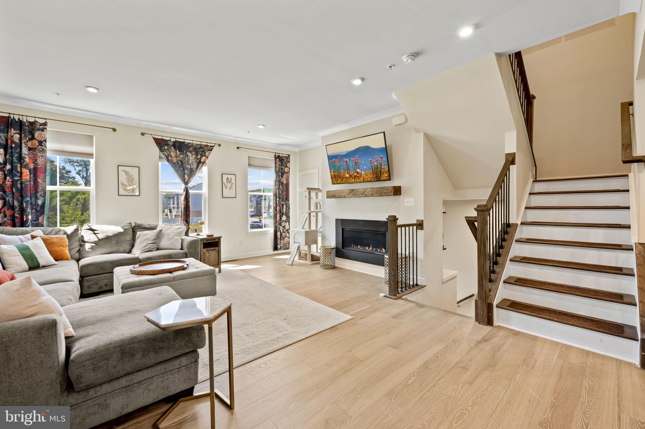 3044 SHAWS ROAD