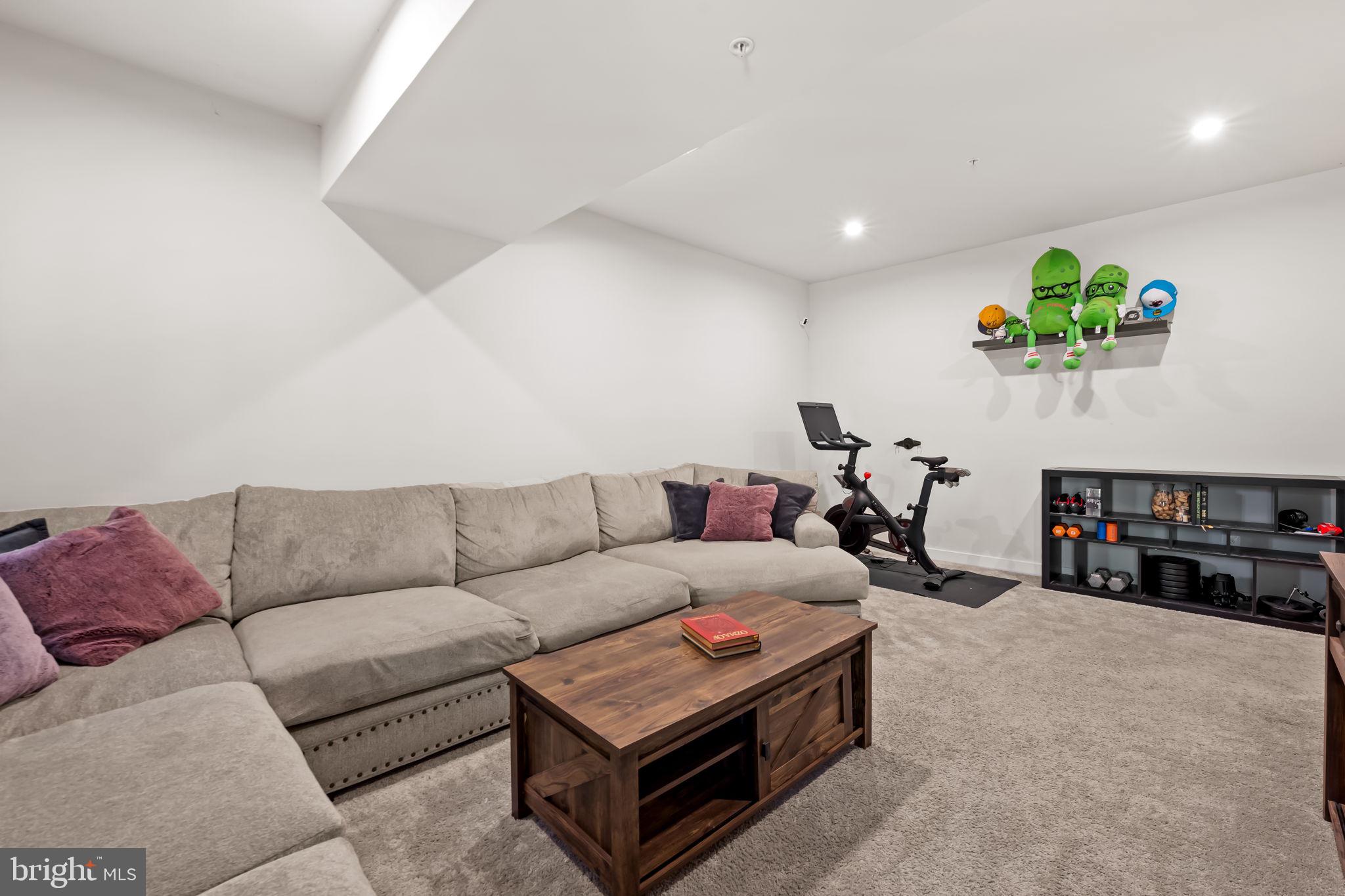 3044 SHAWS ROAD