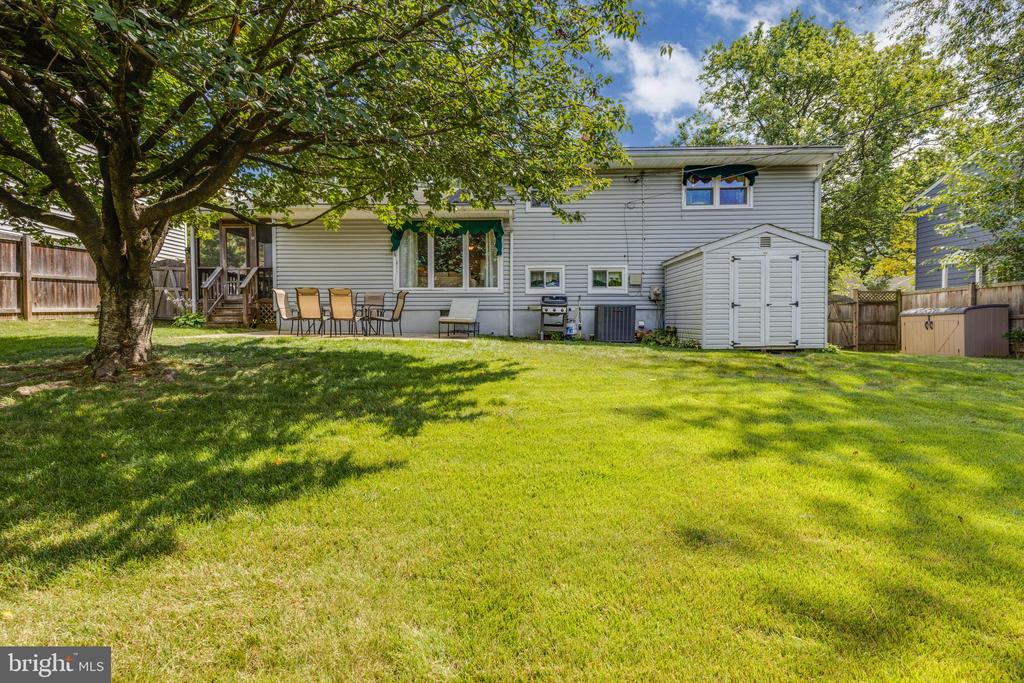 1318 BURLEIGH ROAD