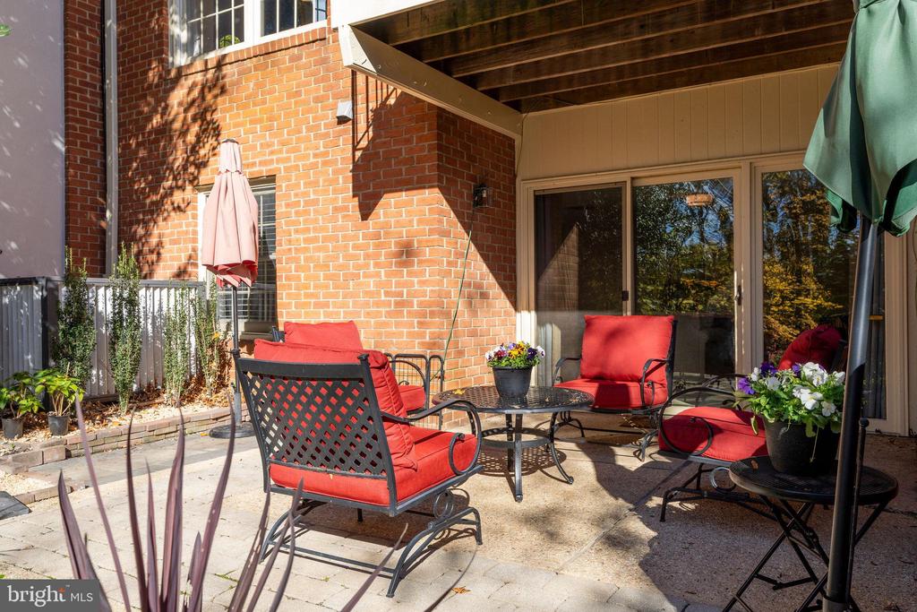 8007 STRAUFF ROAD 16
